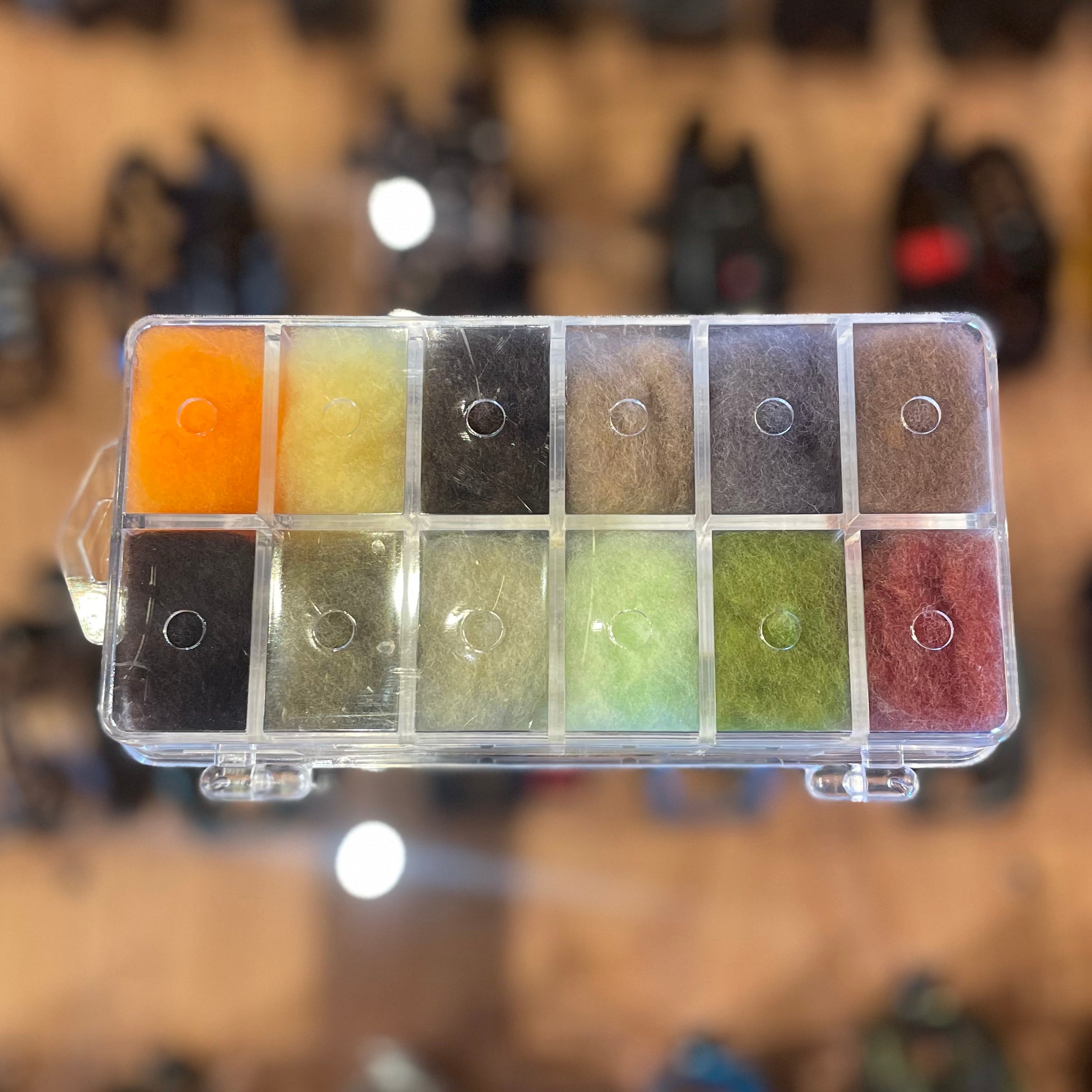 Hareline Micro Fine Dry Fly Dubbing Dispenser