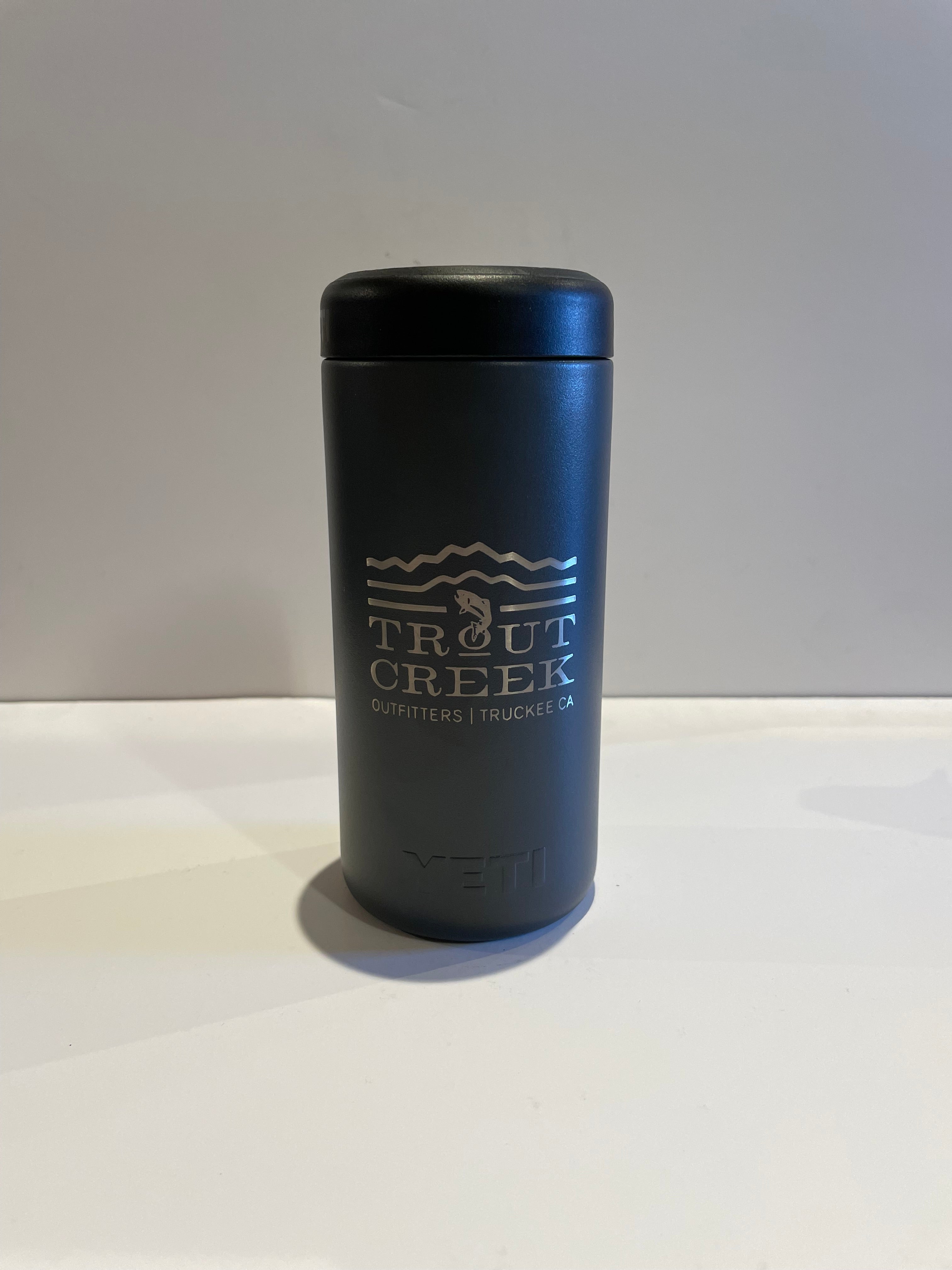 Yeti Rambler Colster- TCO Logo
